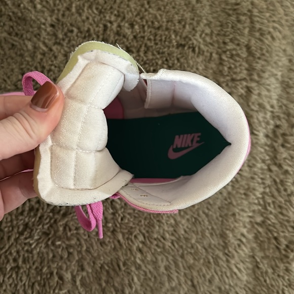 Nike WMNS BLAZER REBEL MID 'PINK' sneakers rare authentic size 9 - Picture 5 of 8